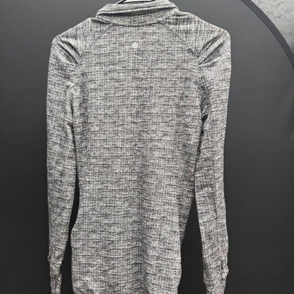 Lululemon Extra Mile 1/2 Zip - Picture 6 of 7